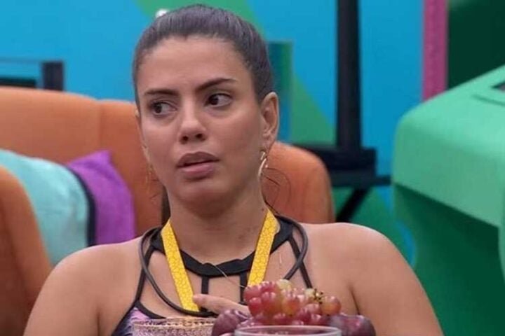 "Sou uma pessoa triste", confessa Fernanda à Pitel no BBB24