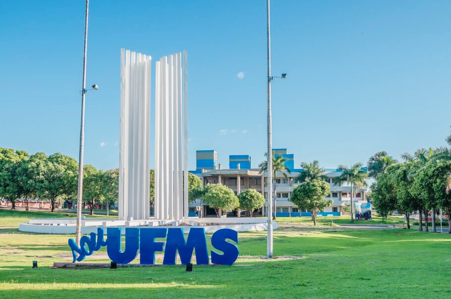 UFMS abre vagas em cursos gratuitos de idioma 100% online