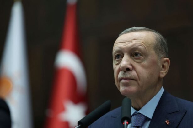 Eleições municipais na Turquia colocam controle político de Erdogan em risco