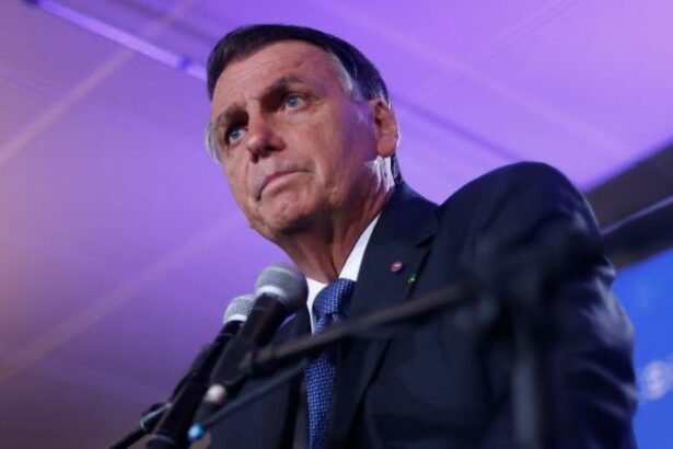 Bolsonaro diz que não teme ser julgado, durante evento político no Rio