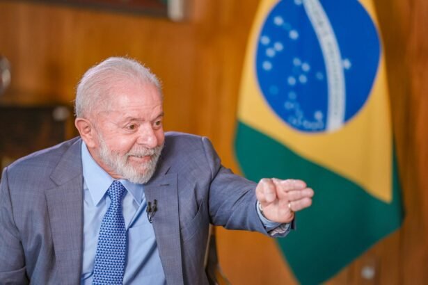 Lula chama reunião ministerial para mudar agenda e reverter queda na popularidade | Política