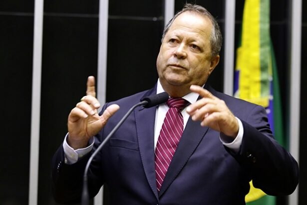Presidente do União Brasil pedirá expulsão do deputado Chiquinho Brazão