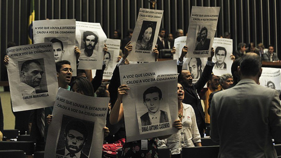 Familiares das vítimas da ditadura militar