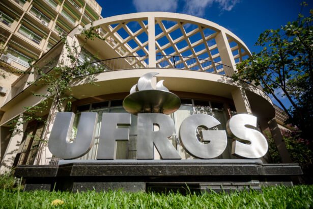 UFRGS abre vagas em cursos gratuitos de graduação EaD