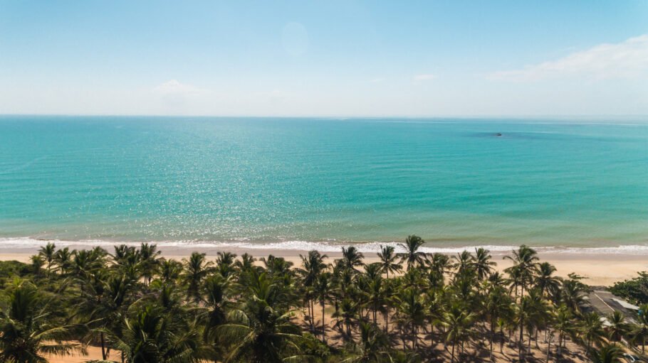 A praia do Farol, na cidade de Prado, no sul da Bahia