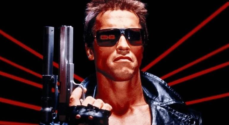 Arnold-Schwarzenegger-O-Exterminador-do-Futuro-tempos-atuais