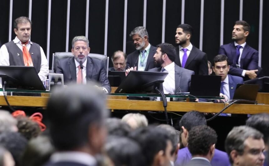 Sessão de votação do parecer sobre prisão de Chiquinho Brazão — Foto: Bruno Spada/Câmara dos Deputados