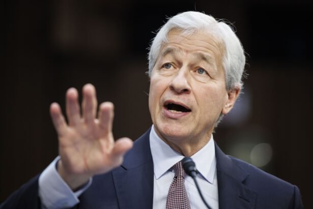 CEO do JPMorgan diz que tendências de longo prazo têm potencial inflacionário