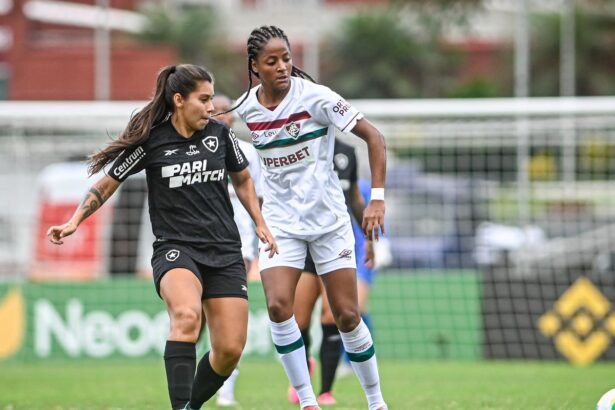 Fluminense e Botafogo empatam sem gols pelo Brasileiro Feminino