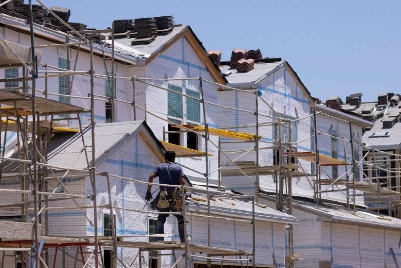 Gastos com construção nos EUA caem pelo 2° mês consecutivo em fevereiro