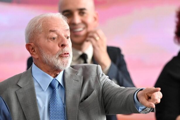 Lula defende STF e voltar a atacar Musk - 10/04/2024 - Poder