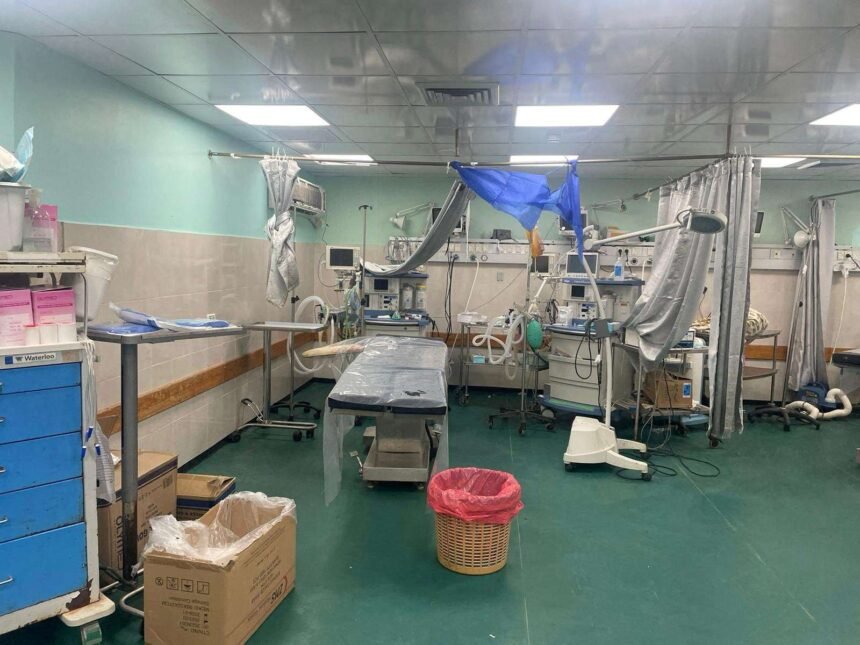 Tropas israelenses deixam Hospital de Gaza destruído após operação de duas semanas