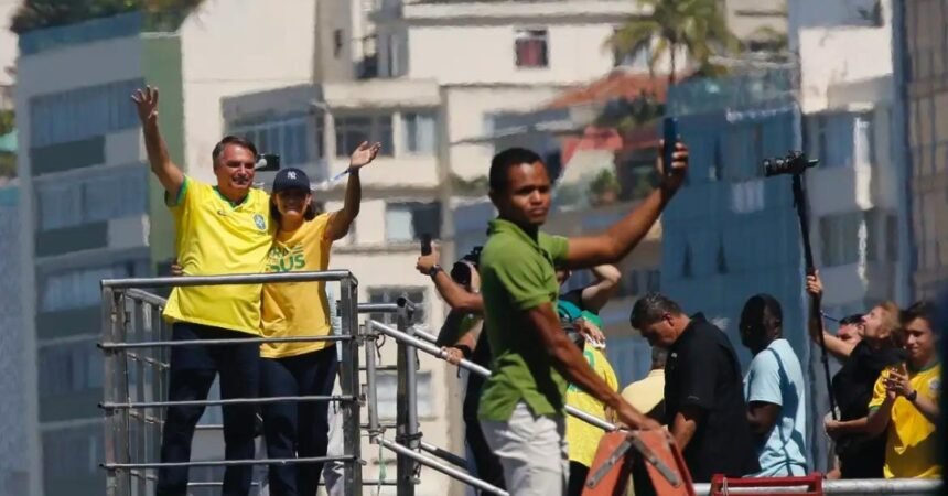 Turnê de Bolsonaro pelo país deve ter rota mais “segura”