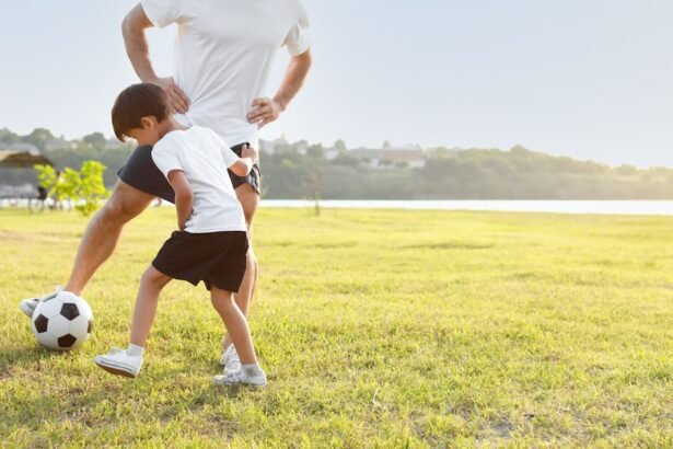Confira 5 maneiras saudáveis de falar sobre atividade física com seus filhos