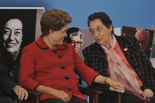 Lula homenageia Maria da Conceição Tavares; veja repercussão | Brasil